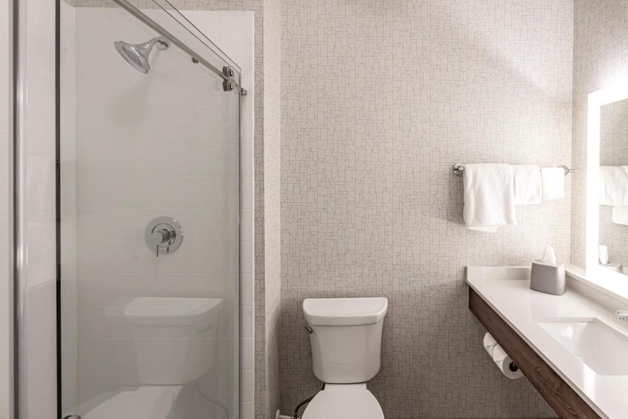 Holiday Inn Express & Suites - Columbus - Worthington By Ihg Eksteriør billede