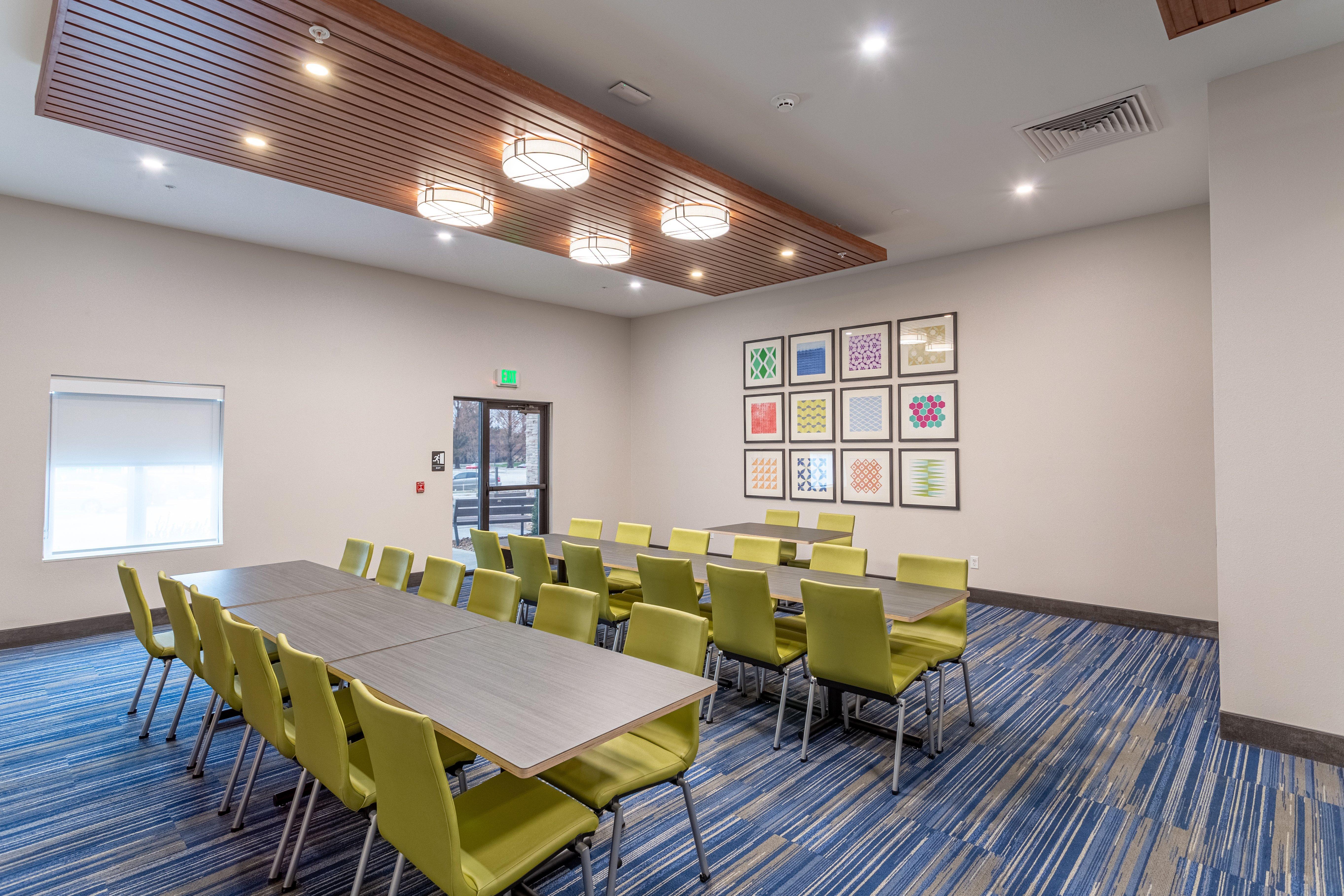 Holiday Inn Express & Suites - Columbus - Worthington By Ihg Eksteriør billede